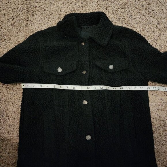 Hollister Black Sherpa Fuzzy Button Down Collared Trucker Jacket Womens S - Picture 11 of 12